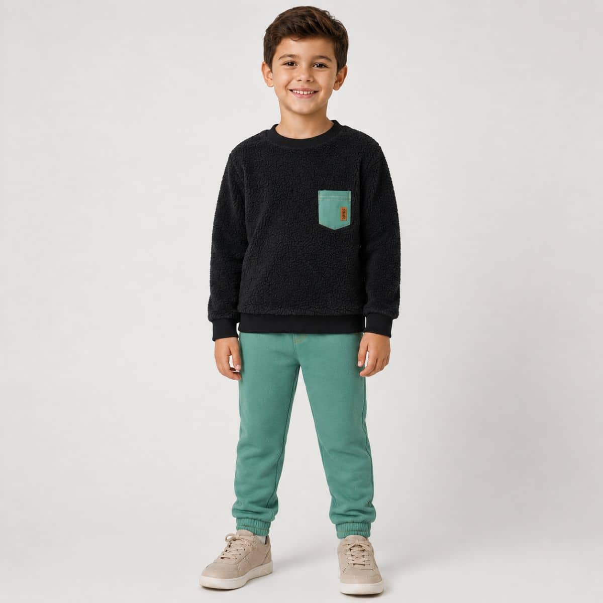Conjunto Menino em Alpaca e moletom Tileesul